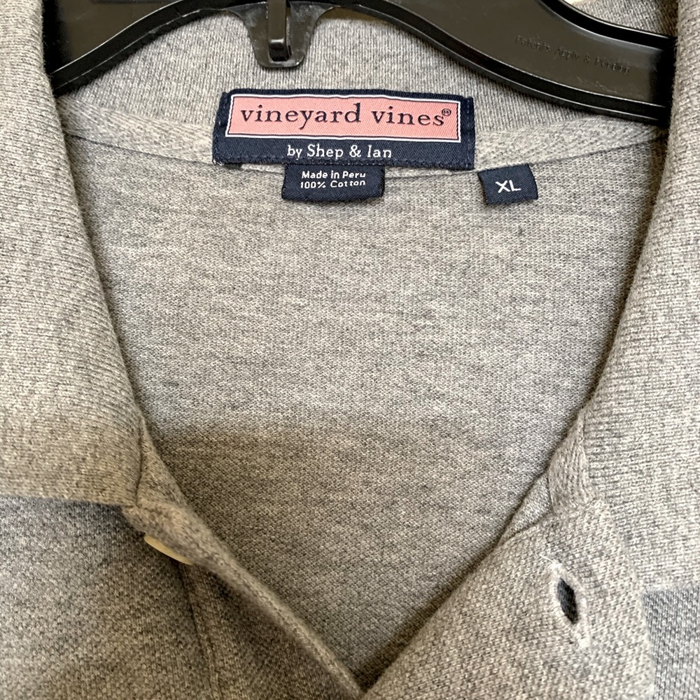 Men pullover shirt